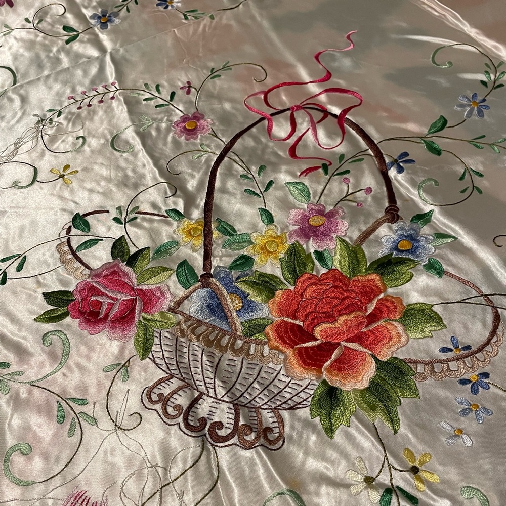 Manton de Manila (Silk) Spanish Shawl Scarf 55” by 52”